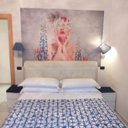 Bed and Breakfast Beb Pantarei à Naples Extérieur photo